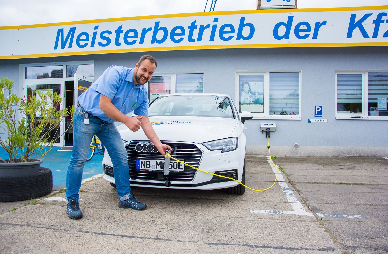 Meisterhaft Autoreparatur & Handel OHG